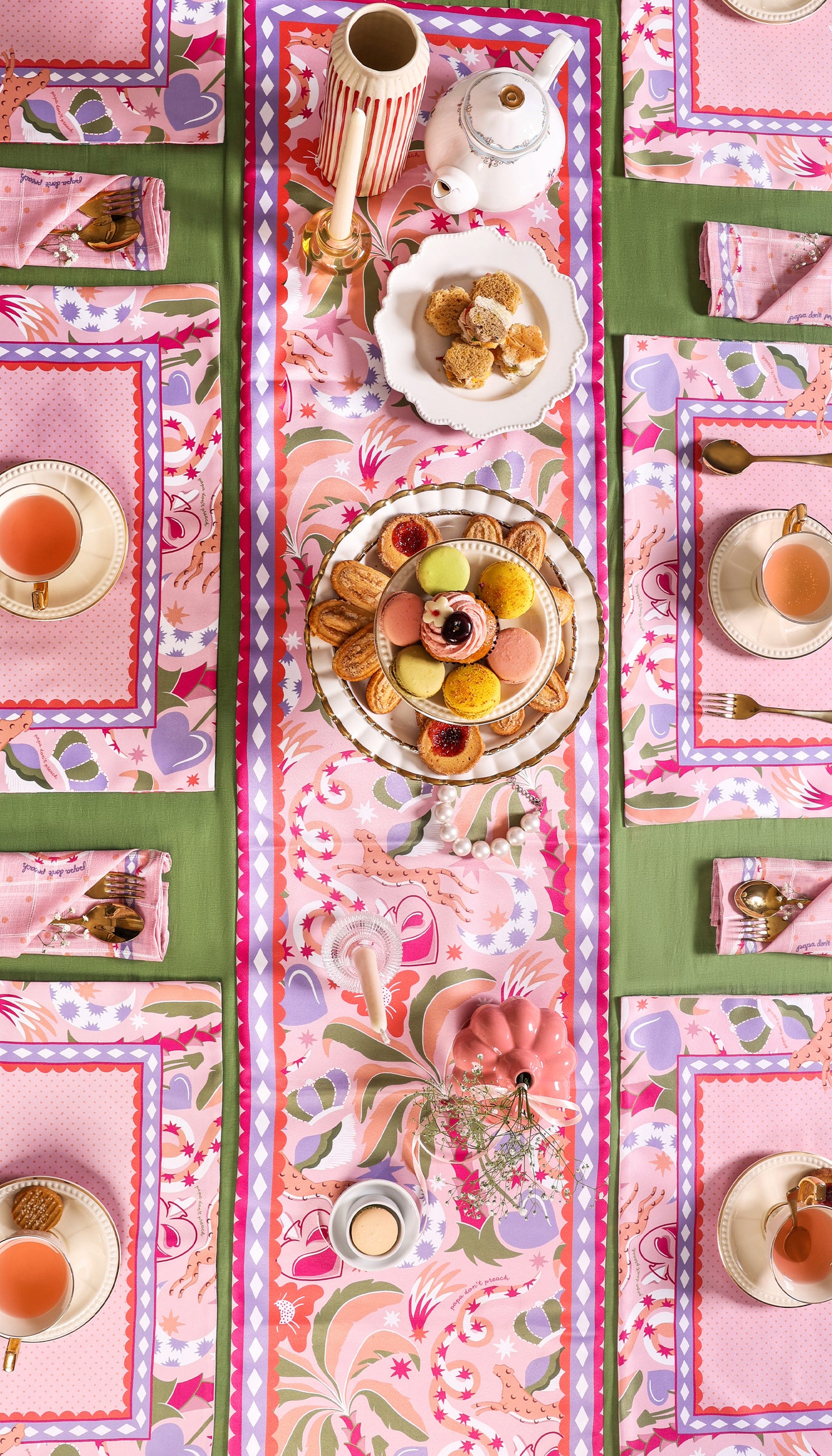 Coco Loco Table Runner