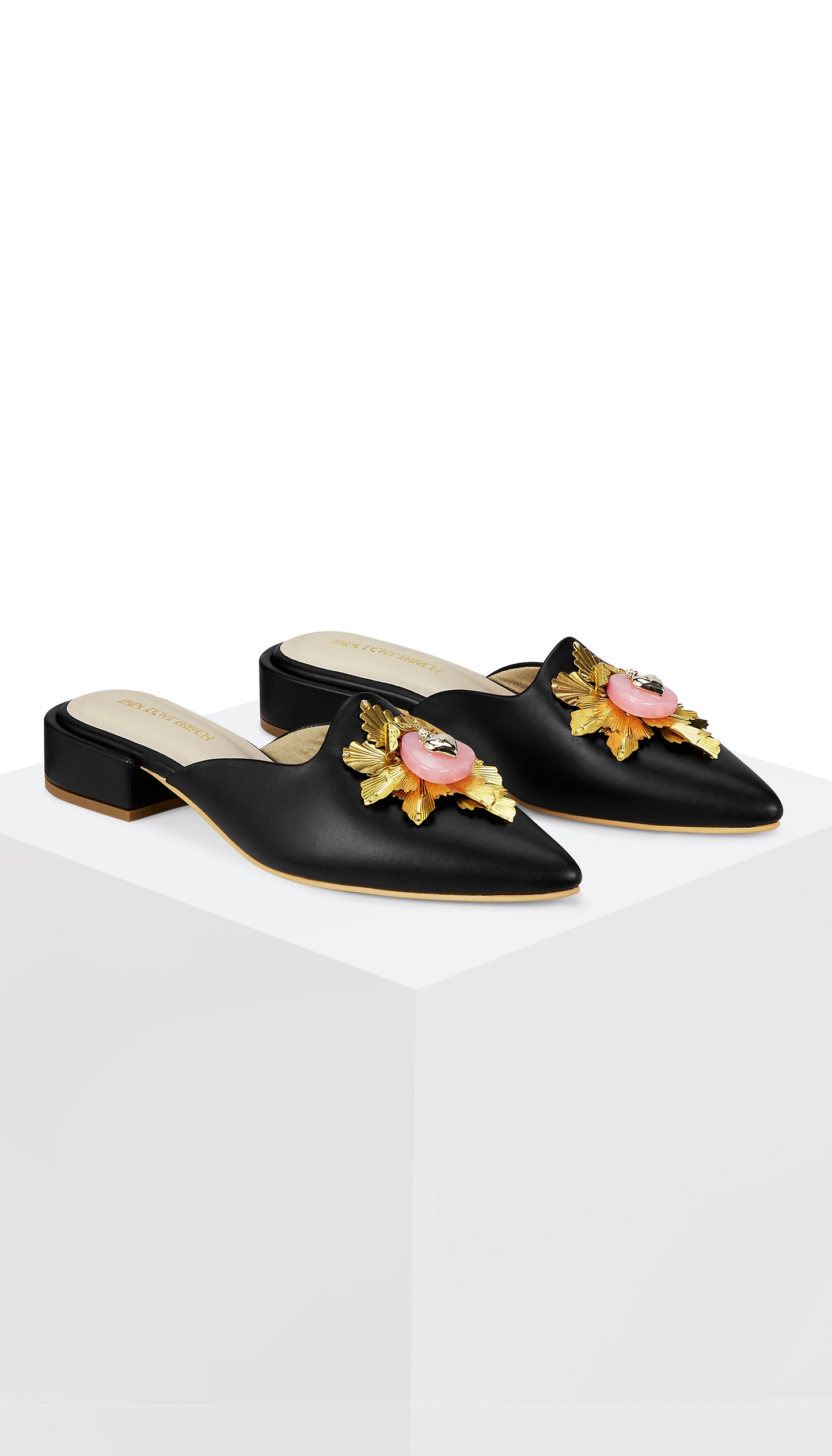Licorice Lovestory : Mules