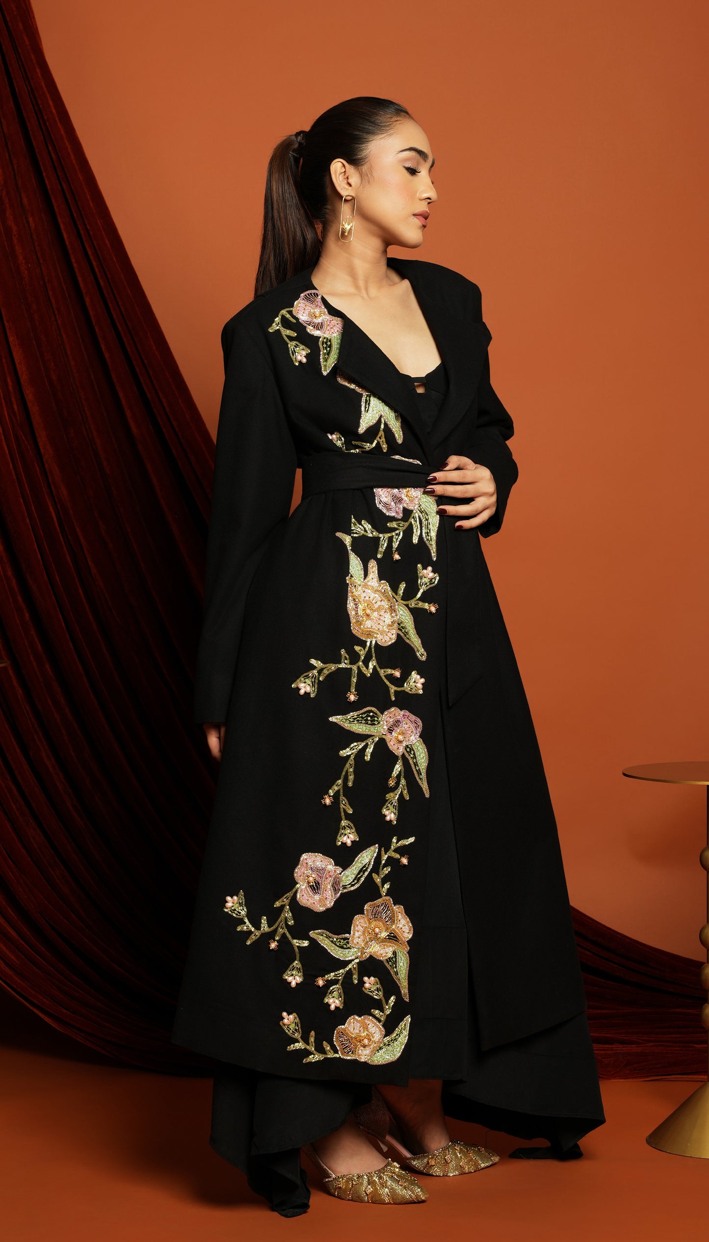 Clara - Black Woolen jacket