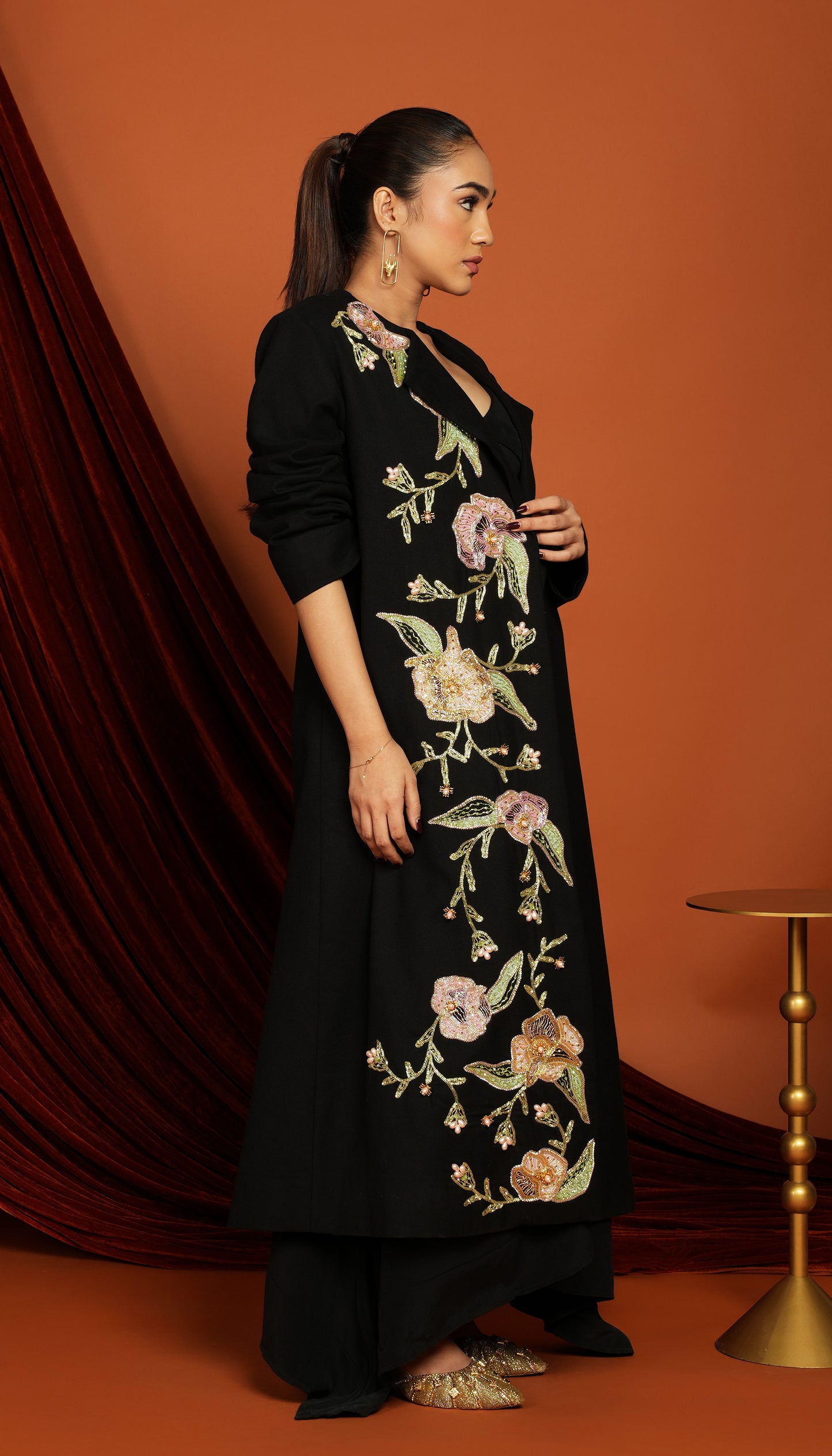 Clara - Black Woolen jacket