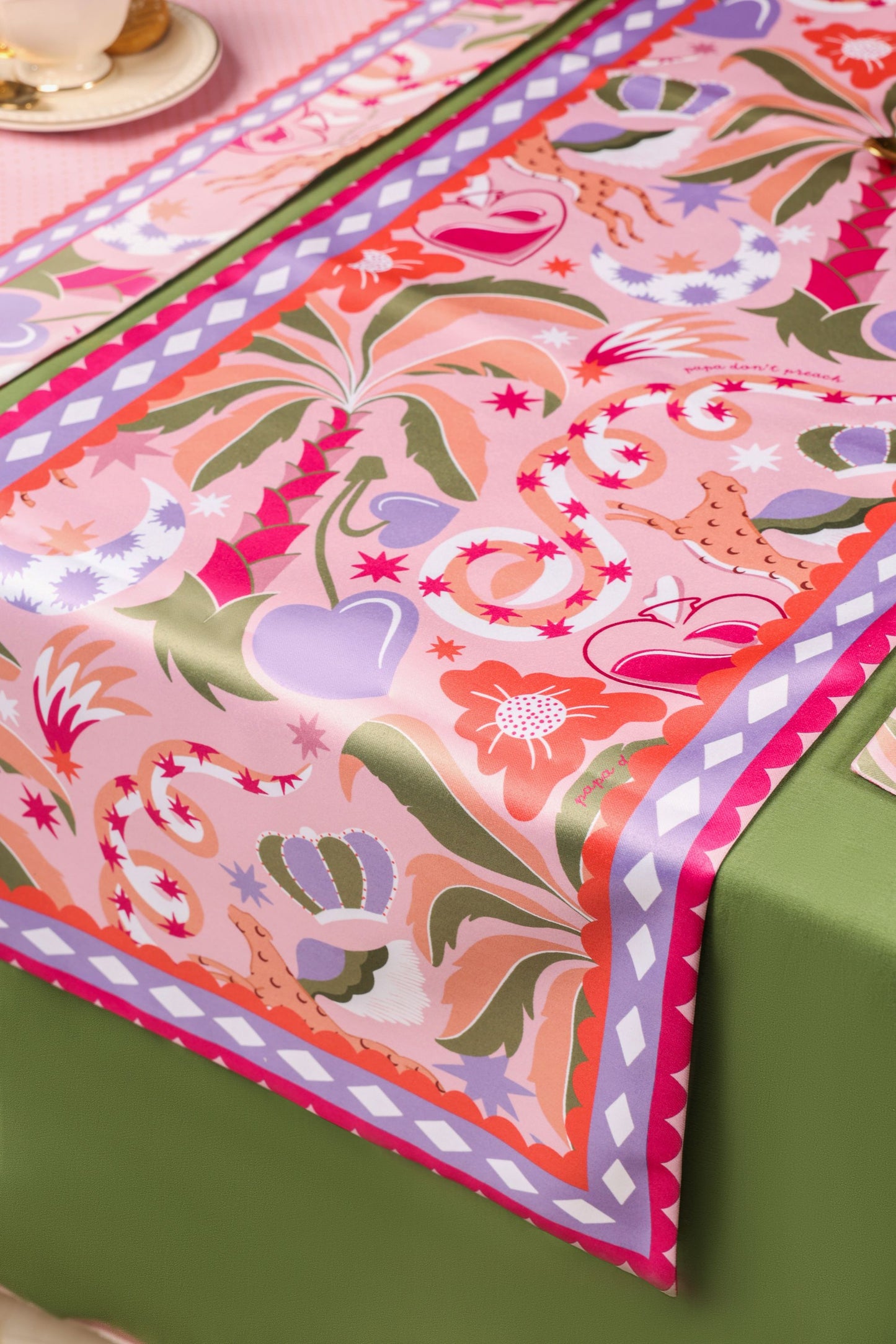 Coco Loco Table Runner