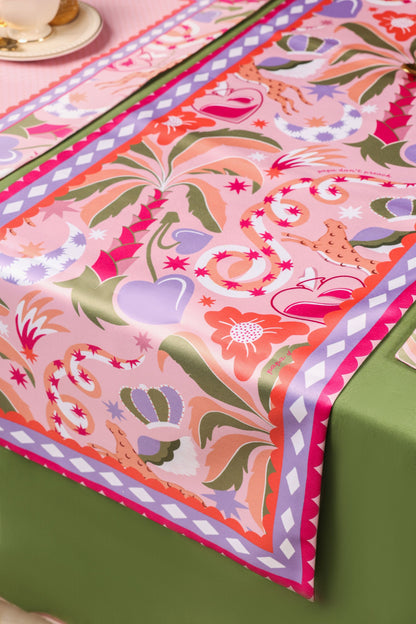 Coco Loco Table Runner