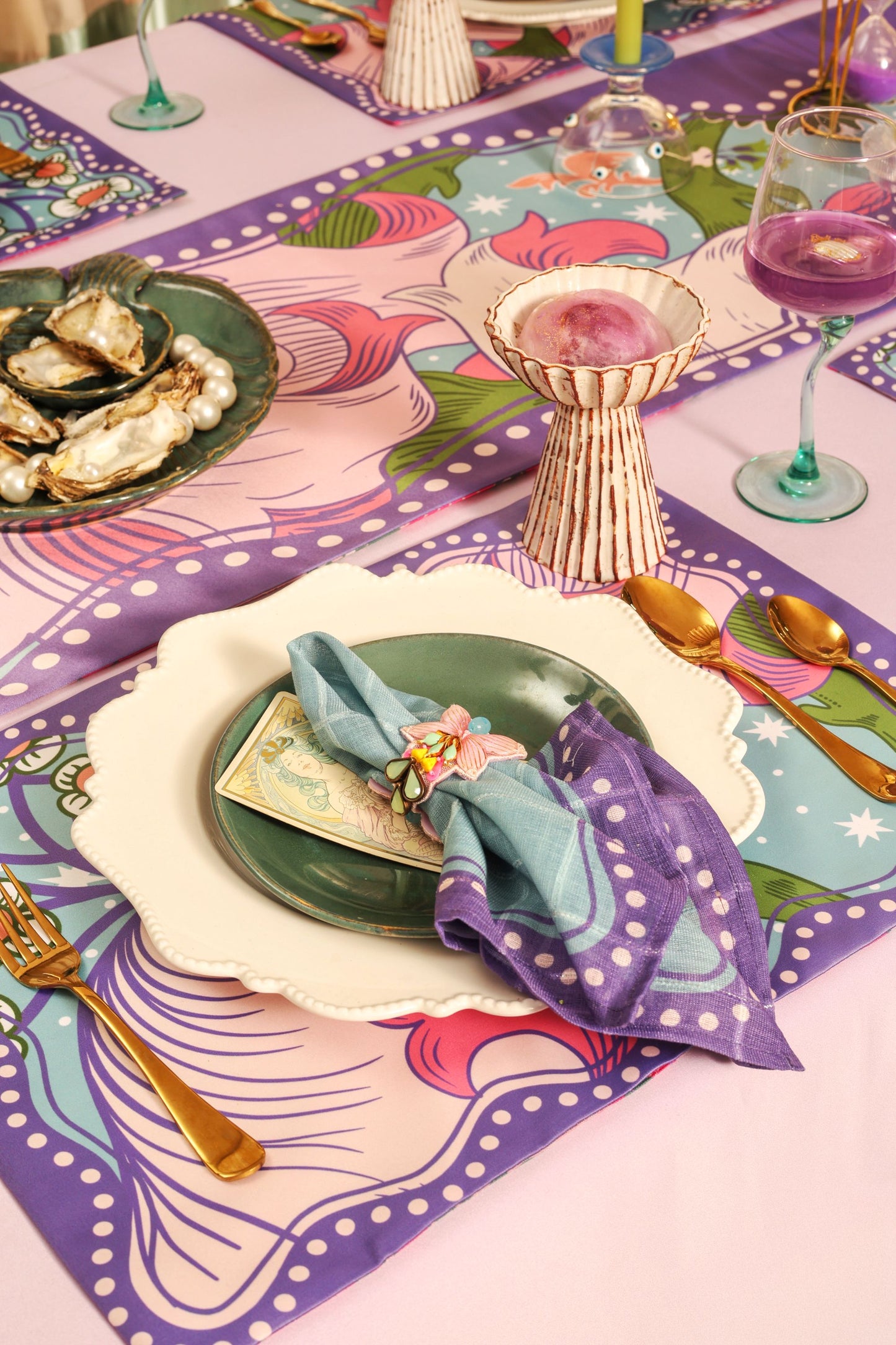 Berry Moon Table Runner