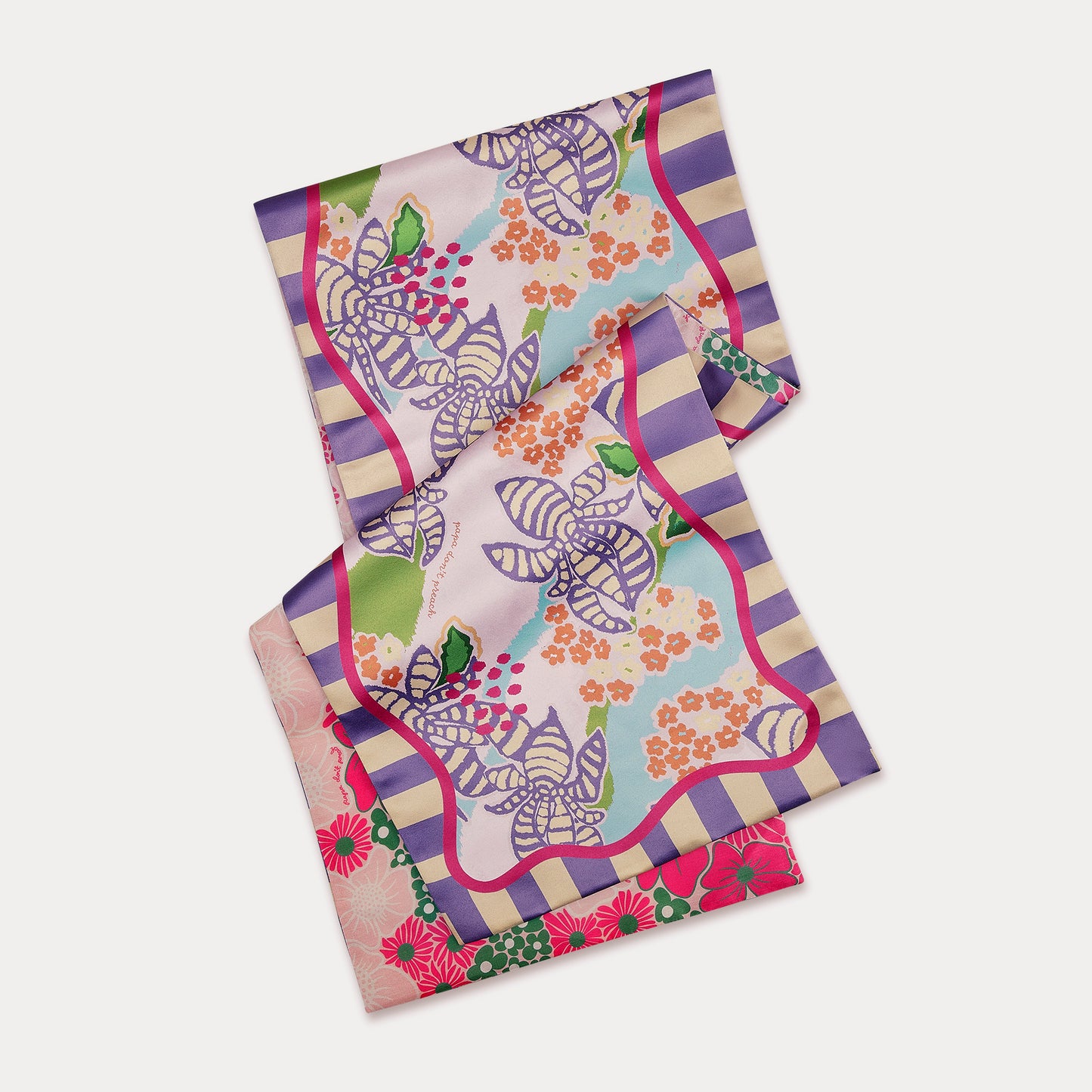 Jungle Jive Table Runner