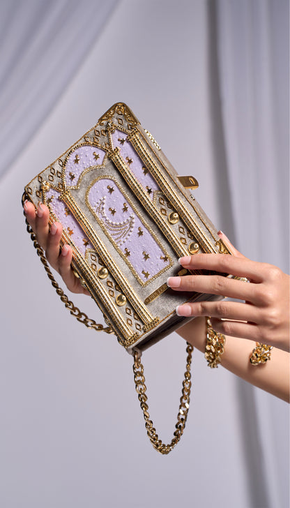 Legend of Love: Sling bag