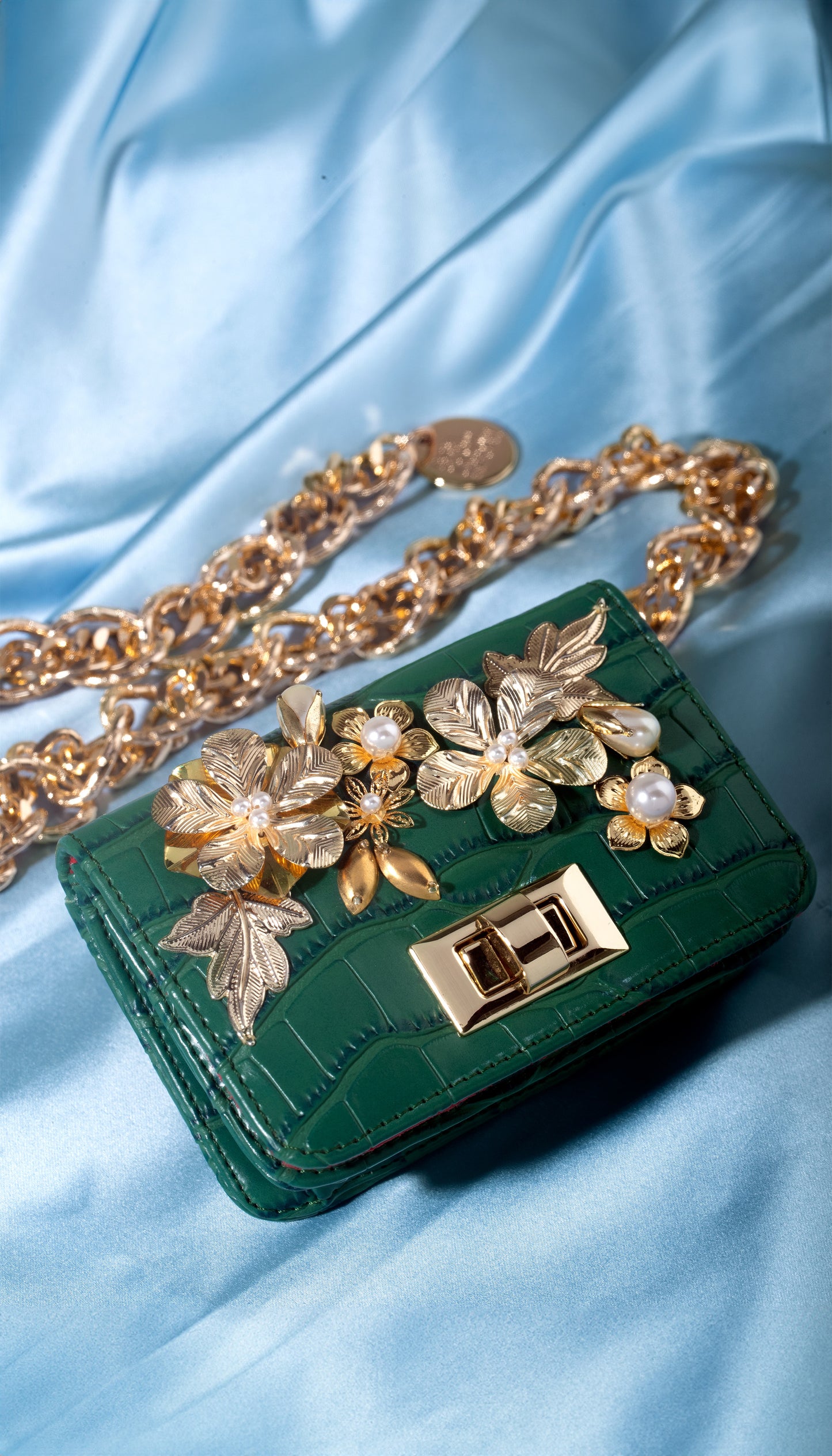 24K Gold Chain-link Belt Bag : Green