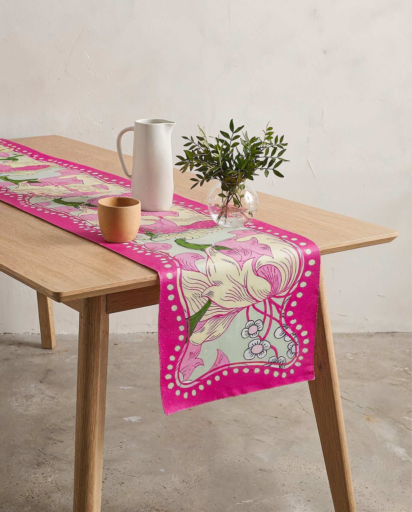 Berry in Bloom Table Runner